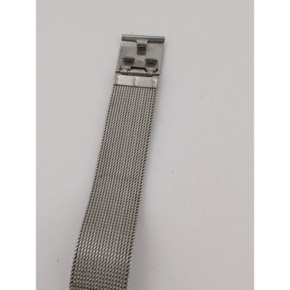 Skagen Women's Watch 24mm Case Diamond Markers Silver Band SKW2156 New Battery